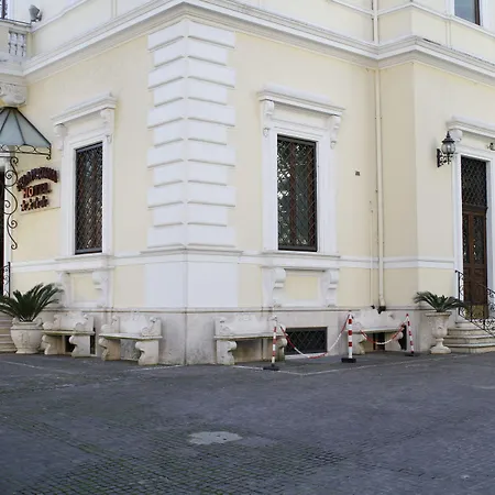 Hotel Villa Pinciana-3